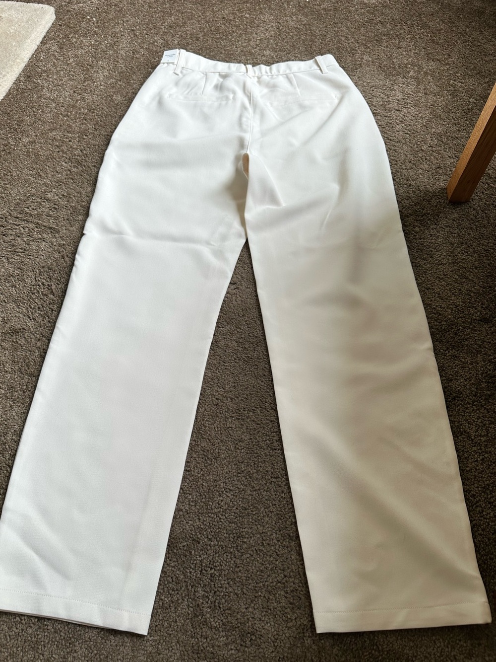 Abercrombie & Fitch Men's Pleated Chinos - Cream